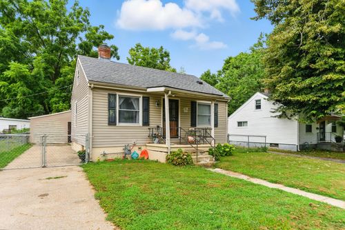 432 Meadow Park, Lexington, KY, 40505-3368 | Card Image