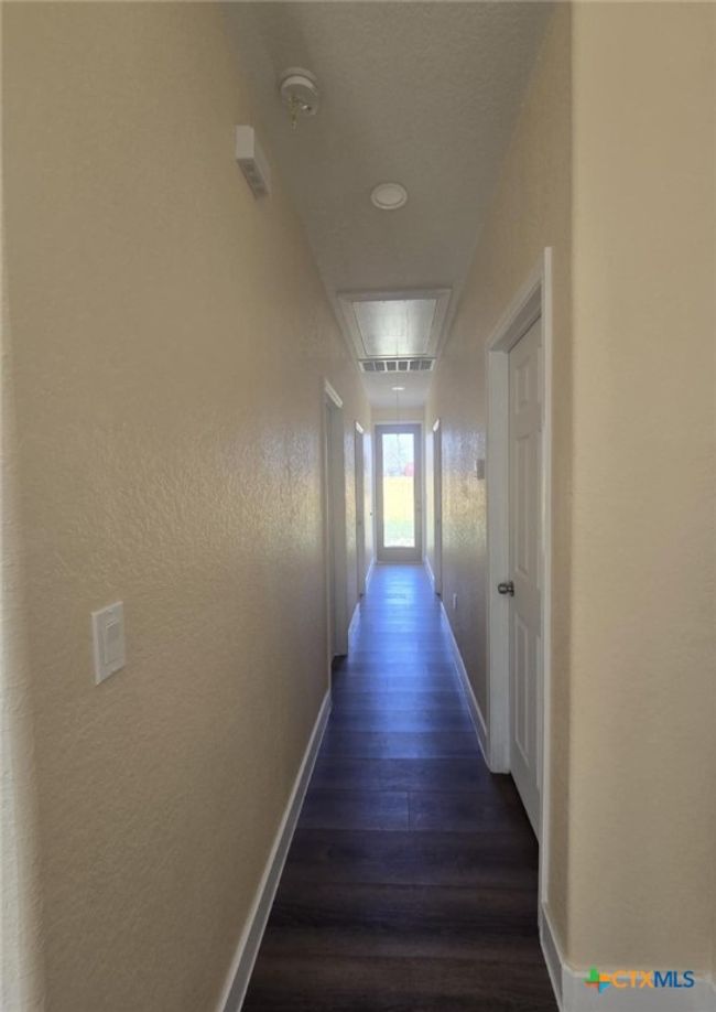 410 W Trinity St, House other with 3 bedrooms, 2 bathrooms and null parking in Luling TX | Image 6