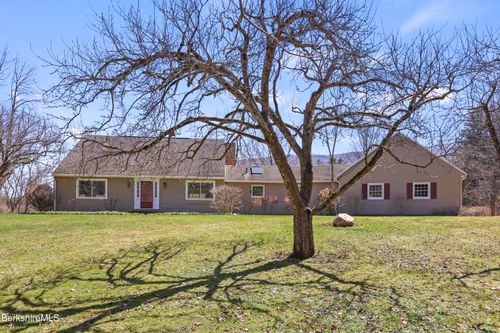 294 Blair Rd, Williamstown, MA, 01267-3104 | Card Image