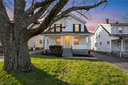 13620 S Parkway Dr, Garfield Heights, OH, 44105-6838 | Card Image