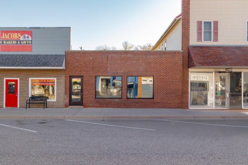 225 Central Ave, Osakis, MN, 56360 | Card Image