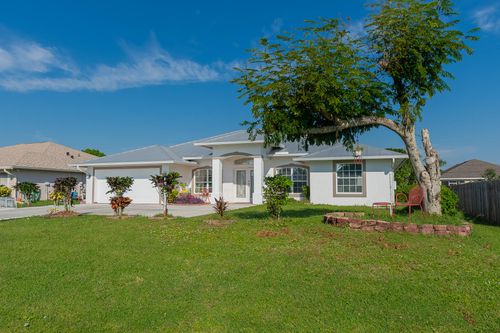 1019 Sw California Blvd, Port St. Lucie, FL, 34953-1842 | Card Image