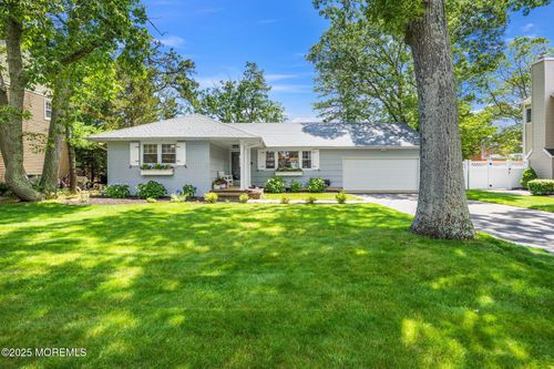 2120 Frances Drive, Point Pleasant, NJ, 08742 | Card Image