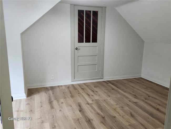 #4 Bedroom upstairs | Image 12