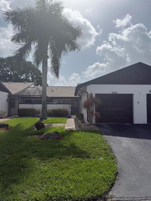 b8-6304 Wedgewood Terrace, Tamarac, FL, 33321 | Card Image