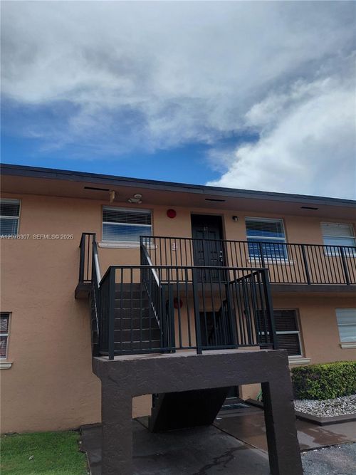 67-5461 W 24th Ave, Hialeah, FL, 33016-4827 | Card Image