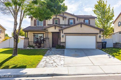 1450 S Green St, Tehachapi, CA, 93561-2405 | Card Image