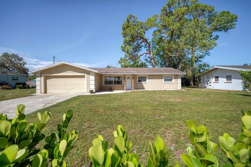 5738 Antilles Dr, SARASOTA, FL, 34231-4906 | Card Image