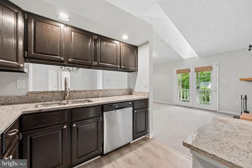 l-12209 Eagles Nest Ct, GERMANTOWN, MD, 20874-2585 | Card Image
