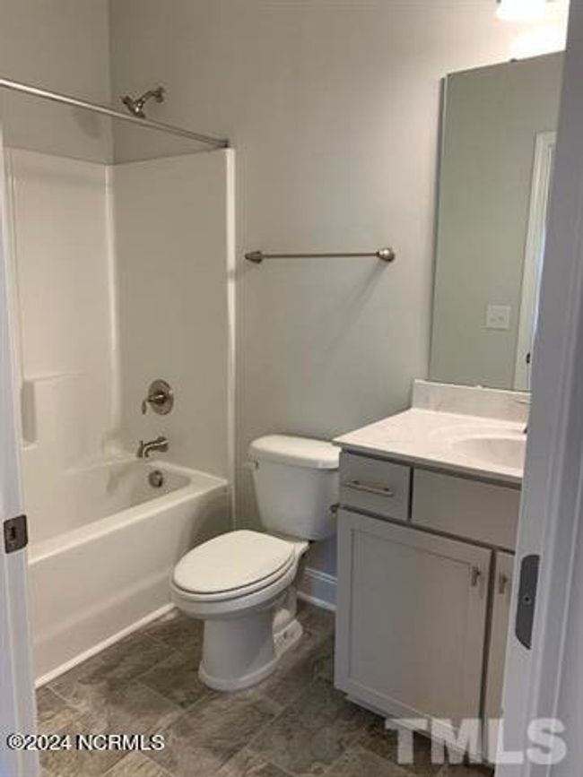 Similar home in community | Image 12