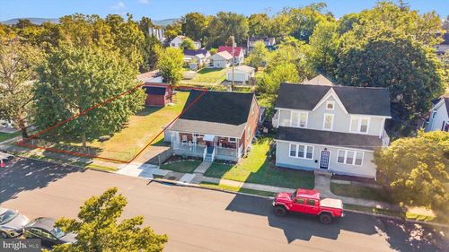 614 Chestnut St, HAGERSTOWN, MD, 21740-6340 | Card Image