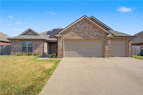 2302 Sw Cadwell Ave, Bentonville, AR, 72713-8859 | Card Image