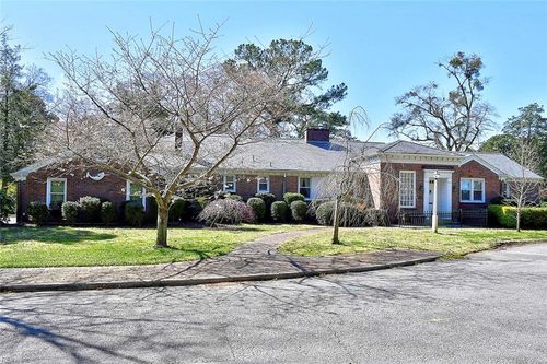 6037 River Road Pt, Norfolk, VA, 23505-4713 | Card Image
