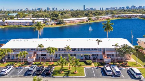 17h-901 Sw 11th Ave, Hallandale Beach, FL, 33009 | Card Image