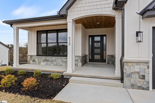 520 Rosedale Way, Seneca, SC, 29672 | Card Image