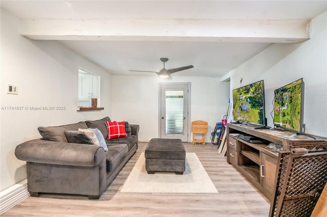 1601 Sw 117 Th Ave, House other with 4 bedrooms, 3 bathrooms and null parking in Davie FL | Image 29