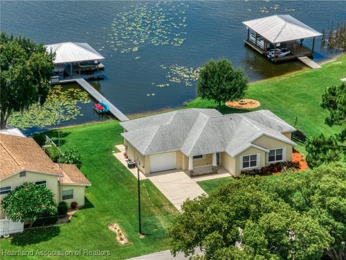 132 Red Water Pt, Lake Placid, FL, 33852-9395 | Card Image