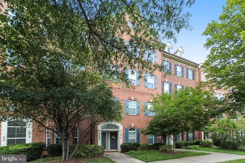 3608-3608 Carriage Hill Dr, FREDERICK, MD, 21704-7371 | Card Image