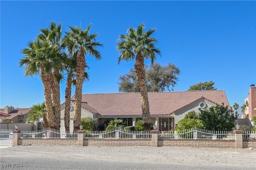 485 Sari Dr, Las Vegas, NV, 89110-4247 | Card Image