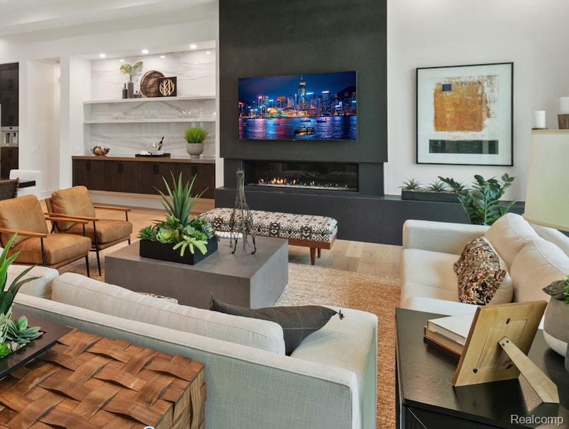 Villa Ct, Novi, MI 48374