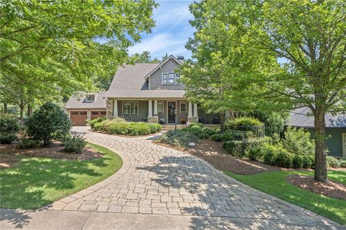 3221 Turkey Trot Way, OPELIKA, AL, 36801-1120 | Card Image