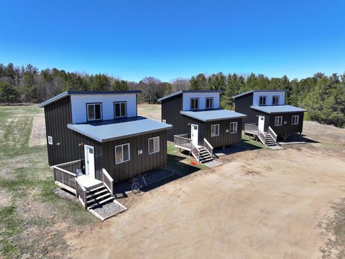393 W Avenue, Nevis, MN, 56467 | Card Image