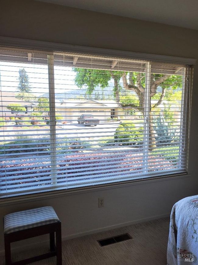 123 Old Oak Ln, House other with 2 bedrooms, 2 bathrooms and 4 parking in Santa Rosa CA | Image 19