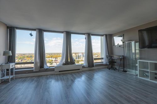 apt-1905-5445 N Sheridan Rd, CHICAGO, IL, 60640-7490 | Card Image