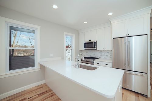 apt-3-10 Duffley Ct, Chestnut Hill, MA, 02467-1573 | Card Image