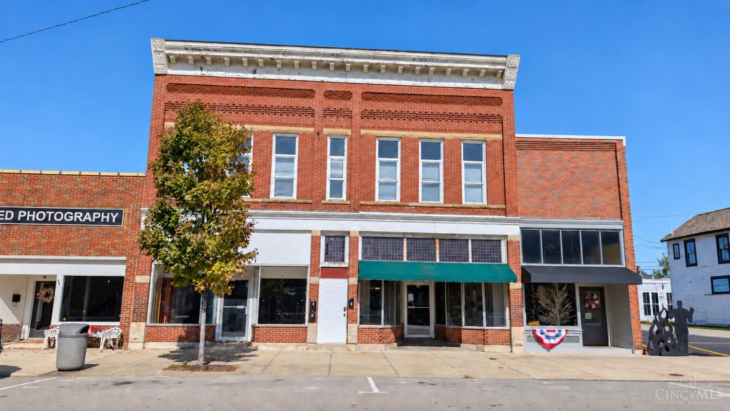 337 W Jefferson St, Greenfield, OH 45123