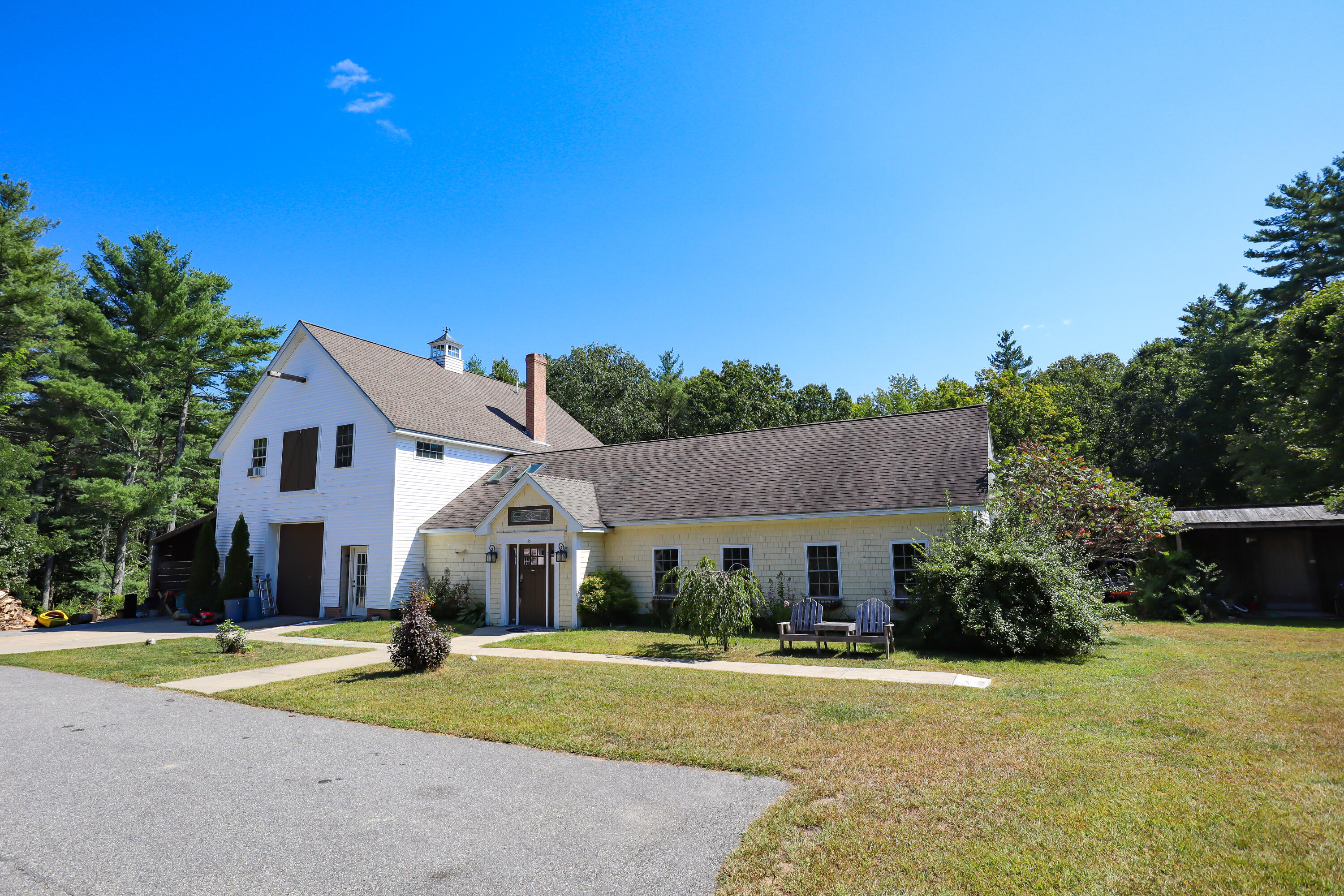 Willow Ln, Alfred, ME 04002