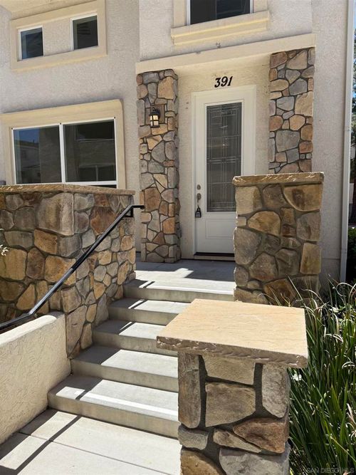 391 Connecticut, El Cajon, CA, 92020 | Card Image