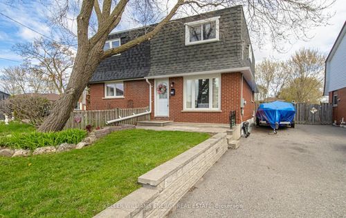 153 Barkley Cres, Oshawa, ON, L1J2E5 | Card Image