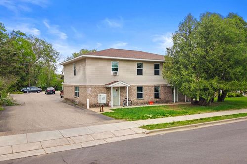 725 Prentice Street, Stevens Point, WI, 54481 | Card Image