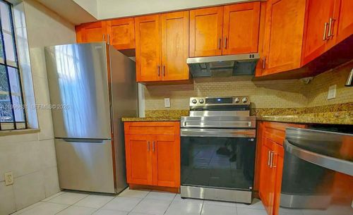 203-203 Ne 141, Miami, FL, 33161 | Card Image