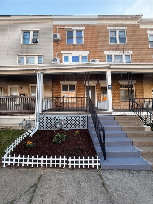 766 S 8th St, Allentown, PA, 18103-3239 | Card Image