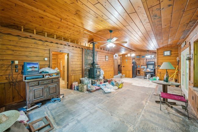 21745 E 660 Rd, House other with 4 bedrooms, 4 bathrooms and null parking in Tahlequah OK | Image 52