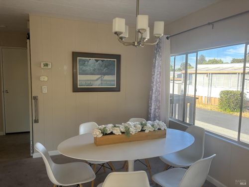 915 San Pablo Way, Novato, CA, 94949 | Card Image