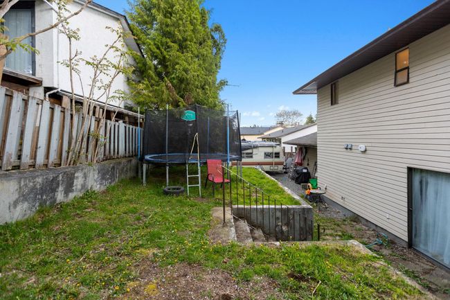 32827 14 Avenue, House other with 4 bedrooms, 2 bathrooms and 6 parking in Mission BC | Image 35
