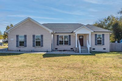 704 Rutherford Ln, House other with 3 bedrooms, 2 bathrooms and 2 parking in Columbia TN | Image 3