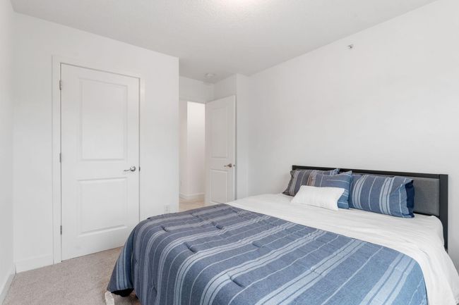 3141 Clover Ridge Dr, Townhouse with 3 bedrooms, 3 bathrooms and null parking in Chaska MN | Image 35