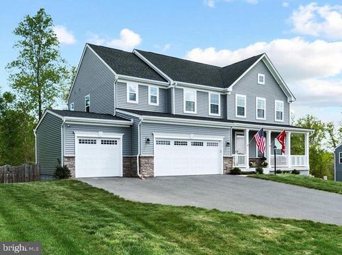 213 Southern View Dr, FREDERICKSBURG, VA, 22405-6102 | Card Image