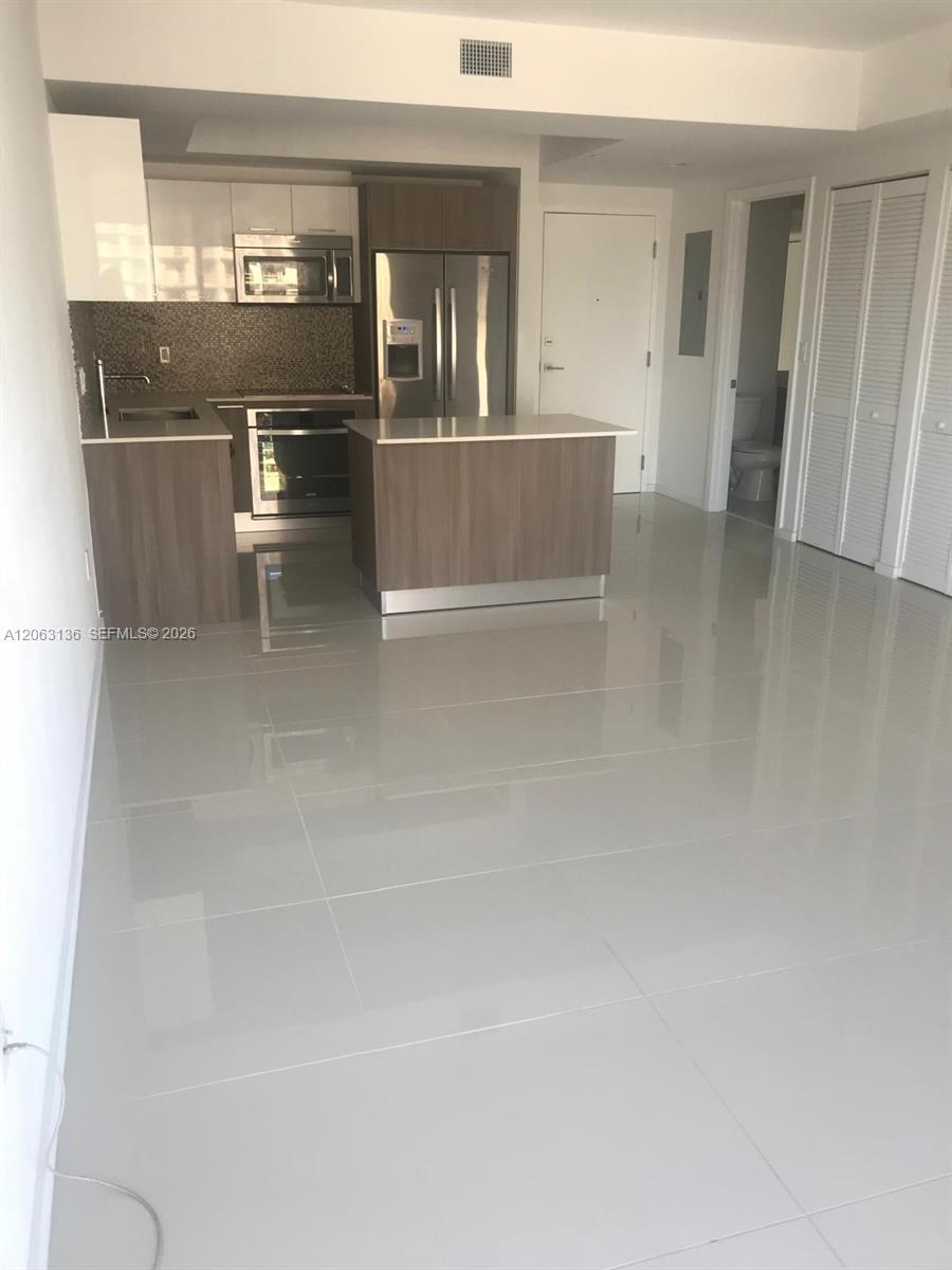 Residential Lease in Doral 5