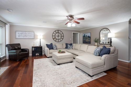7202 Starbridge Dr, Houston, TX, 77095-2532 | Card Image