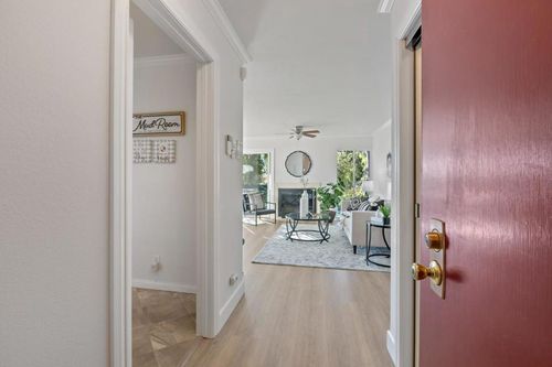 apt-7-1025 Shell Blvd, Foster City, CA, 94404-2968 | Card Image