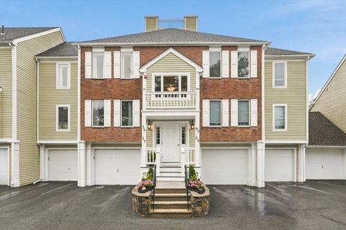 39-37 Constitution Ln, Danvers, MA, 01923-3603 | Card Image