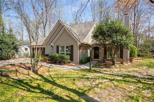 1813 N Creek Cir, Alpharetta, GA, 30009-2353 | Card Image