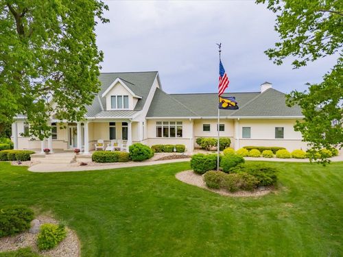 5571 Surrey Ln, WESTPORT, WI, 53597-8703 | Card Image