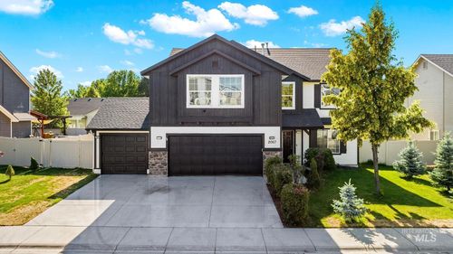 2067 N Van Dyke Ave, Kuna, ID, 83634-5362 | Card Image