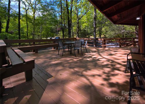 565 Winter Star Loop, Burnsville, NC, 28714-8865 | Card Image